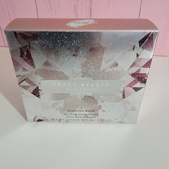 Fenty Beauty By Rihanna Diamond Bomb Powder NIB Listing 2 of 2 - Picture 4 of 12